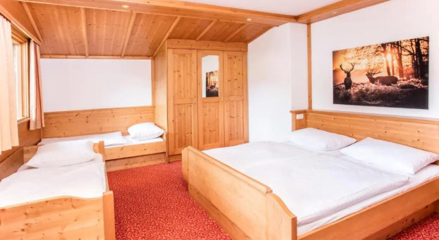 Семейные апартаменты c 1 комнатой Gästehaus Gollner