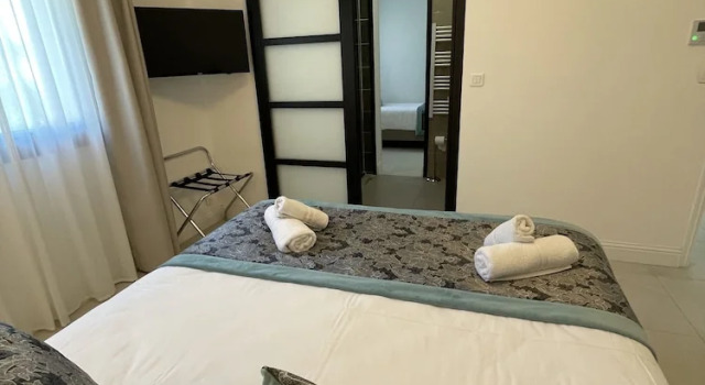 Номер Standard Le Confidentiel Hôtel & SPA