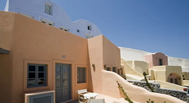 Neema Maison Finikia Santorini