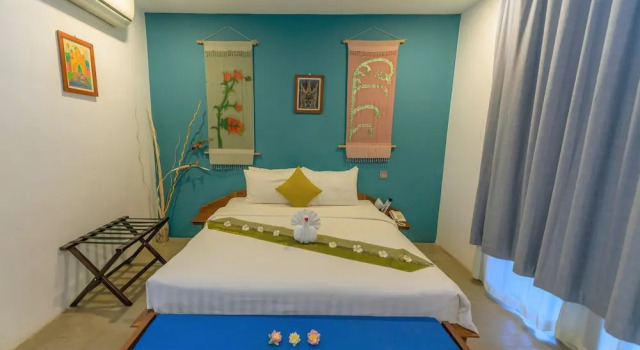 Двухместный номер Deluxe с балконом Chez Moi Suite and Spa