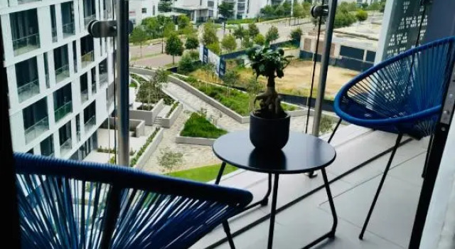 Waterfall Views From The Six- Luxurious Apartment, Boek Appartement Midrand 