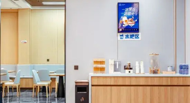 Up Huayi Selected Hotel (Benxi Huanren Branch), Prenota Hotel Huanren Liaoning