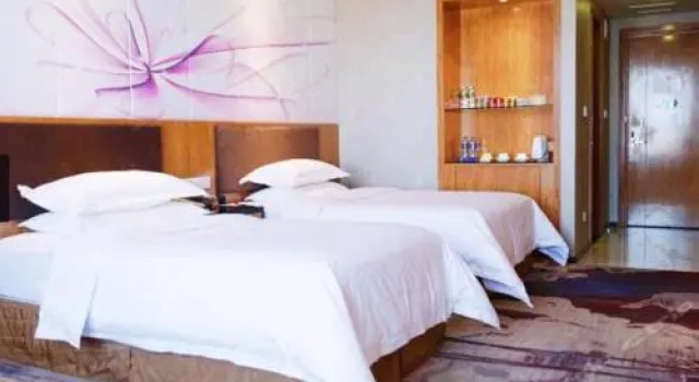 Meisi Park Lane Hotel (Heshan Qianjin South Road), Rezerwuj Hotel Hotele w Heshan z parkingiem, Parking