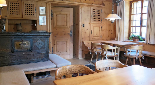 Hotel Post, Book Hotel Hoteller i Mittelbunden med parkering, Parkering