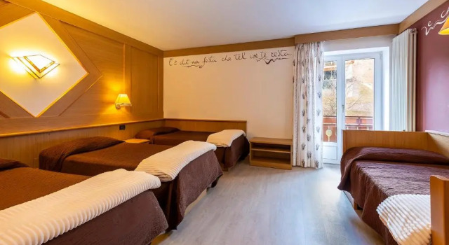Полулюкс Hotel La Serenella