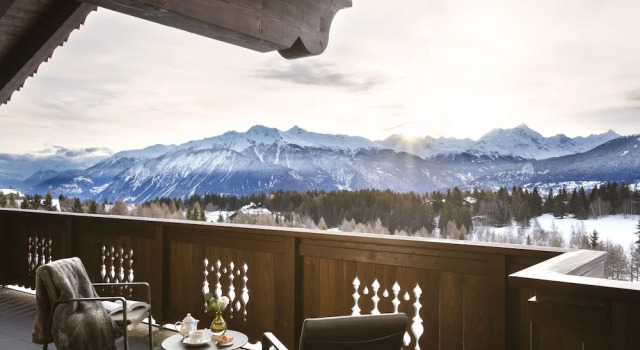 Номер Standard Пентхаус c 1 комнатой с балконом и с видом на горы Guarda Golf Hotel & Residences