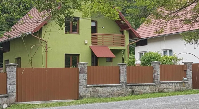 Casa Demény, Varaa Hotelli Sovata 