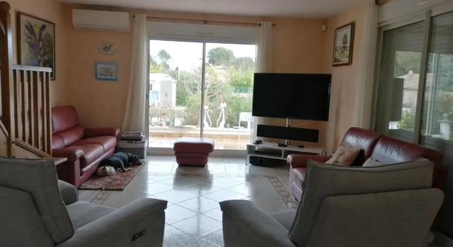 BELLE VILLA, 5 CHAMBRES à 5 min, en voiture, de CARCASSONNE, Rezervovat Vila Vily v Carcassonne, Vila