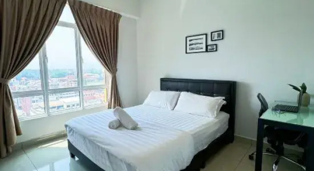 Люкс Royal IPOH The Majestic Imperial Air-Con 6 PAX SUITE