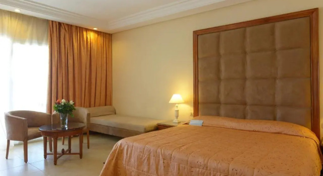 Трёхместный номер Standard hôtel Sentido Marillia Resort & Spa