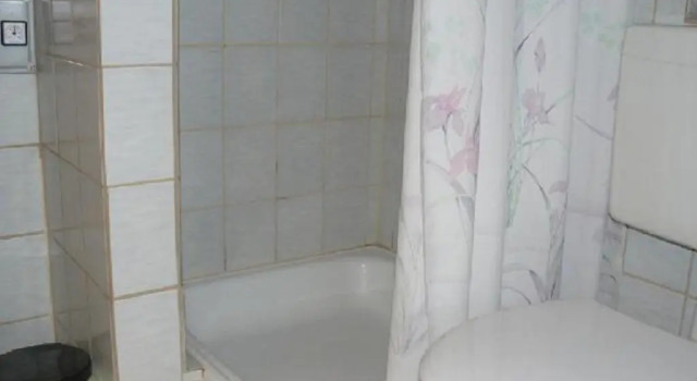 Коттедж Premium Ferienhaus für 4 Personen mit großem Garten
