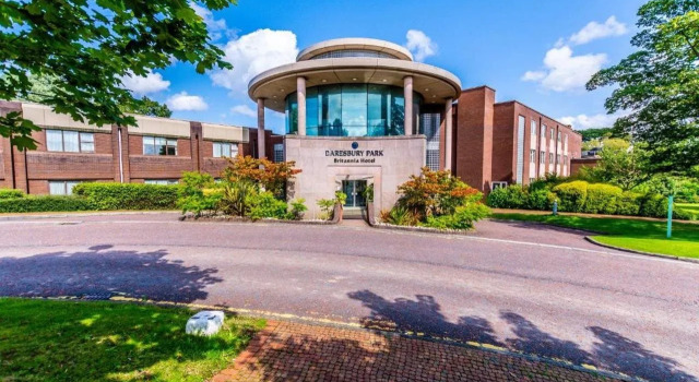Daresbury Park Hotel, Book Hotel Warrington 
