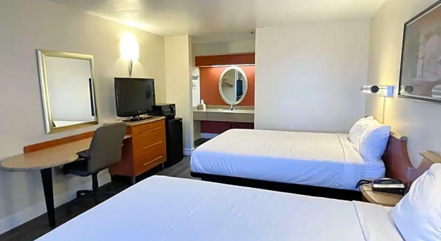 Номер Standard Motel 6-Barstow, CA
