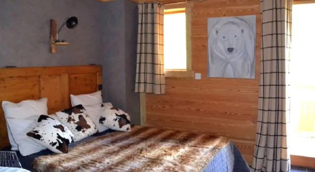 Chalet le Cerf Che, Забронировать Шале Виллы Ла-Саль-лез-Альп, Вилла