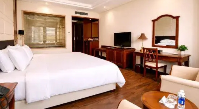 Двухместный номер Superior Sai Gon Ha Long Hotel