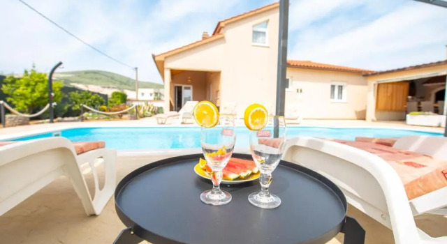 Коттедж Holiday Home near Trogir