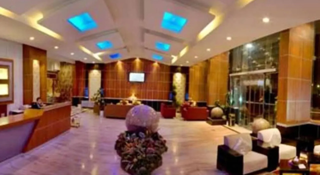 Almakan Hotel 113