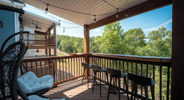 The Grey Wolf Lodge Branson, Забронировать Отель Отели Table Rock Lake с парковкой, Парковка