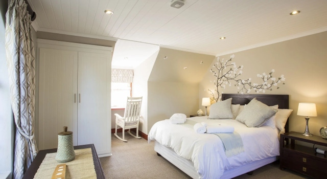 The Browns' Luxury Guest Suites