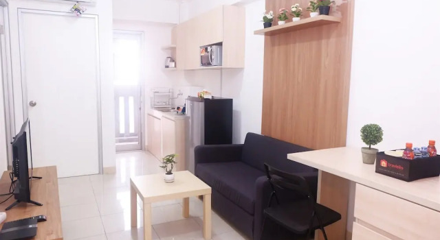 Апартаменты Comfort Cozy Baywalk Apartment At Green Bay