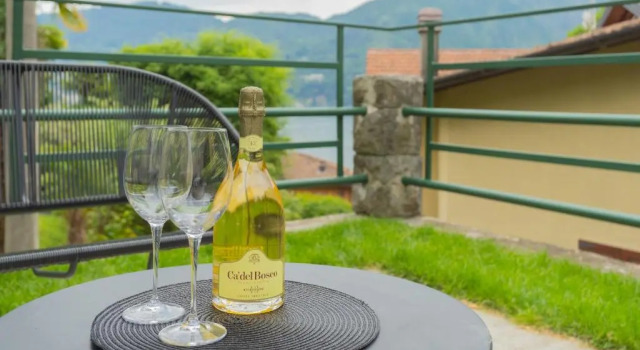 Апартаменты с видом на сад Enchanted Como Lake - Tremezzo Apartments by Rent All Como