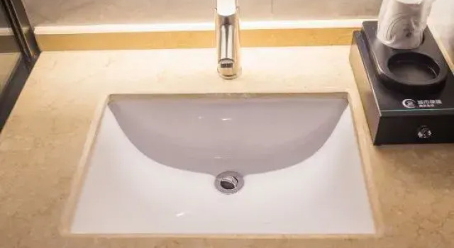 Люкс Deluxe City Comfort Inn (Shaoguan high-speed rail station Xilian Examination Place)