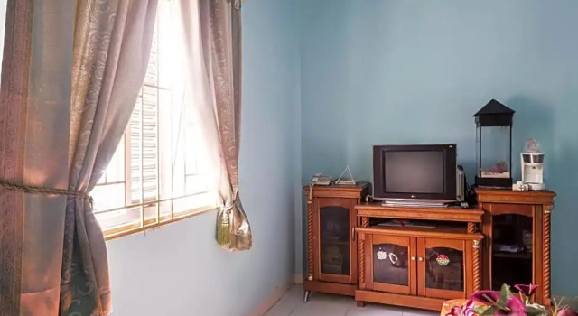 OYO Life 2918 Kost Arrazaq, Rezervovat Hotel Pekanbaru Sumatra