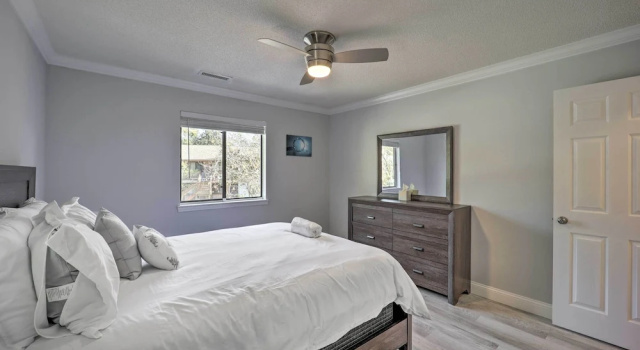 Апартаменты с 2 комнатами Updated Wilmington Retreat ~ 2 Miles to Uncw!