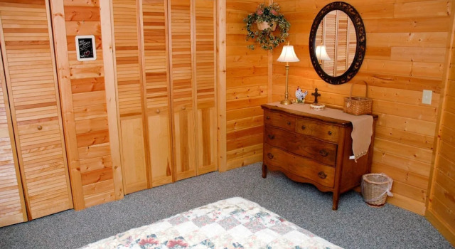 MAJESTIC OAKS - 3 Br Cabin