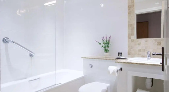Номер Executive Best Western Fir Grove Hotel