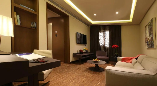 Полулюкс с видом на море Lancaster Plaza Beirut