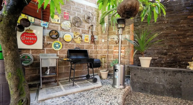 Cozy House with Pool and 3 Bedrooms, Book Feriehus Sommerhuse i Yautepec, Hytte