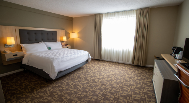 Holiday Inn Scranton East - Dunmore by IHG, Забронировать Отель Скрантона Sno Mountain