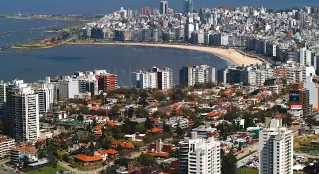 Casa del Mar, Rezervasyon Otel Buceo Montevideo, Puerto del Buceo yakınında