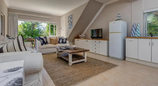 Семейный номер Standard Amanzi Island Boutique Hotel