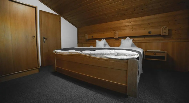 Апартаменты Hotel Landhaus Neumayr