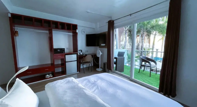 Номер Deluxe с видом на море Montani Beach Resort Puerto Galera powered by Cocotel