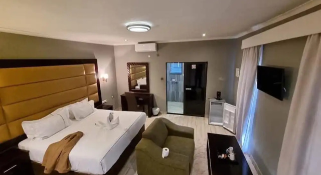 Makgovango Luxury Inn