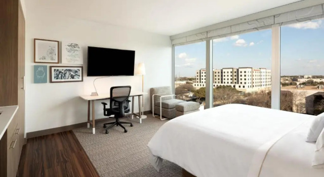 Номер Standard Element by Marriott Austin at The Domain