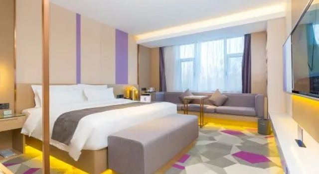 Кровать в общем номере (мужской номер) LAVANDE HOTELS (Beijing Capital Airport New National Exhibition Store)