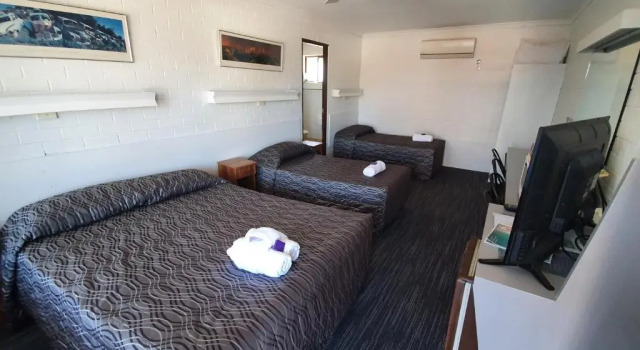 Семейный номер Economy Coastal Bay Motel