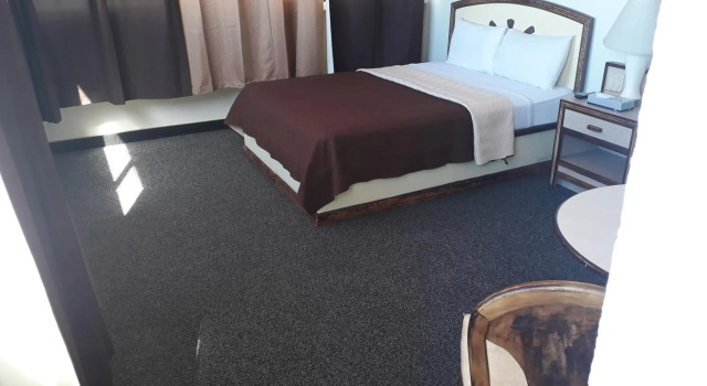 Hotel Corona Plaza, Rezerwuj Hotel Hotele w Rosarito z parkingiem, Parking
