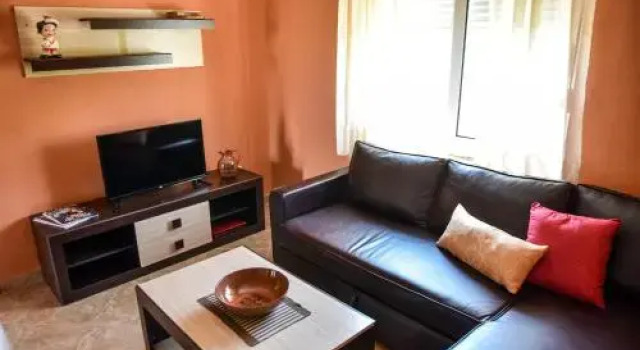 Sunrise Apartments