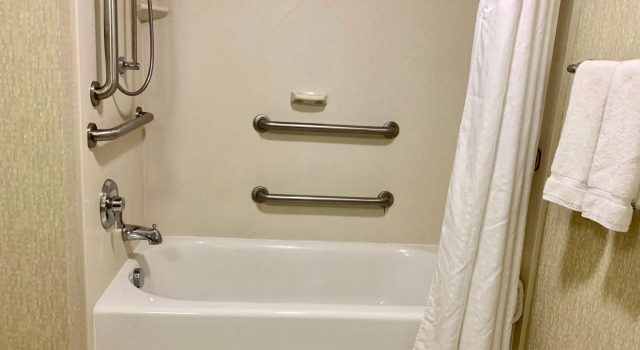 Двухместный номер Standard Holiday Inn & Suites Virginia Beach - North Beach by IHG