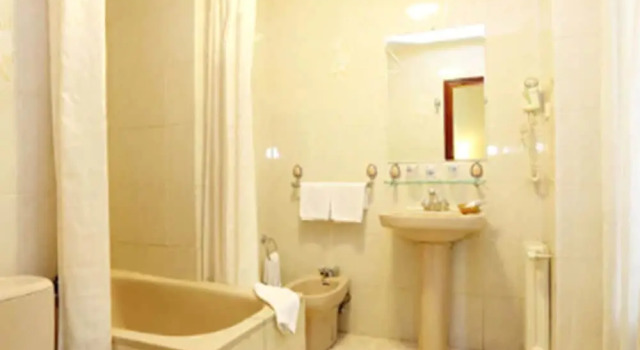 Трёхместный номер Standard Hostal Macarena
