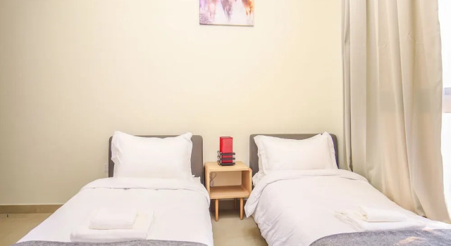 2 Bedroom Apartment- Azizi Plaza
