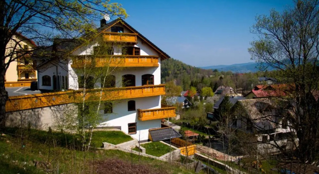 Апартаменты Apartamenty hoteLOVE z biokominkiem na Skale