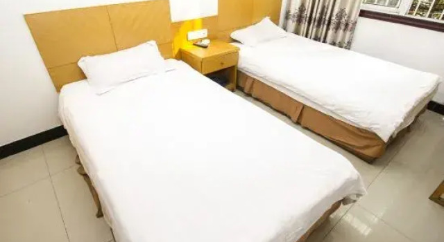 Tianyi Business Hotel, Book Hotel Bozhou Anhui