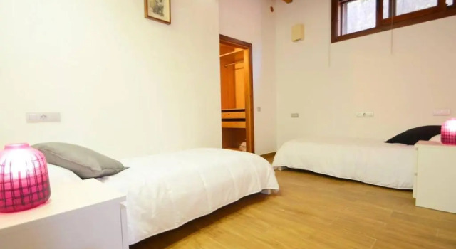 Villa Can Pep, Book Villa Cottages in Alcudia, Cottage