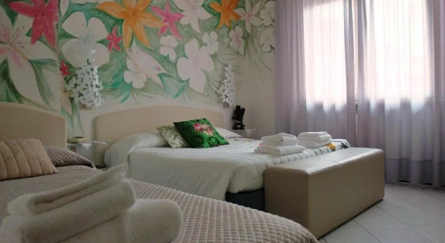Трёхместный номер Standard с балконом Hotel Julia